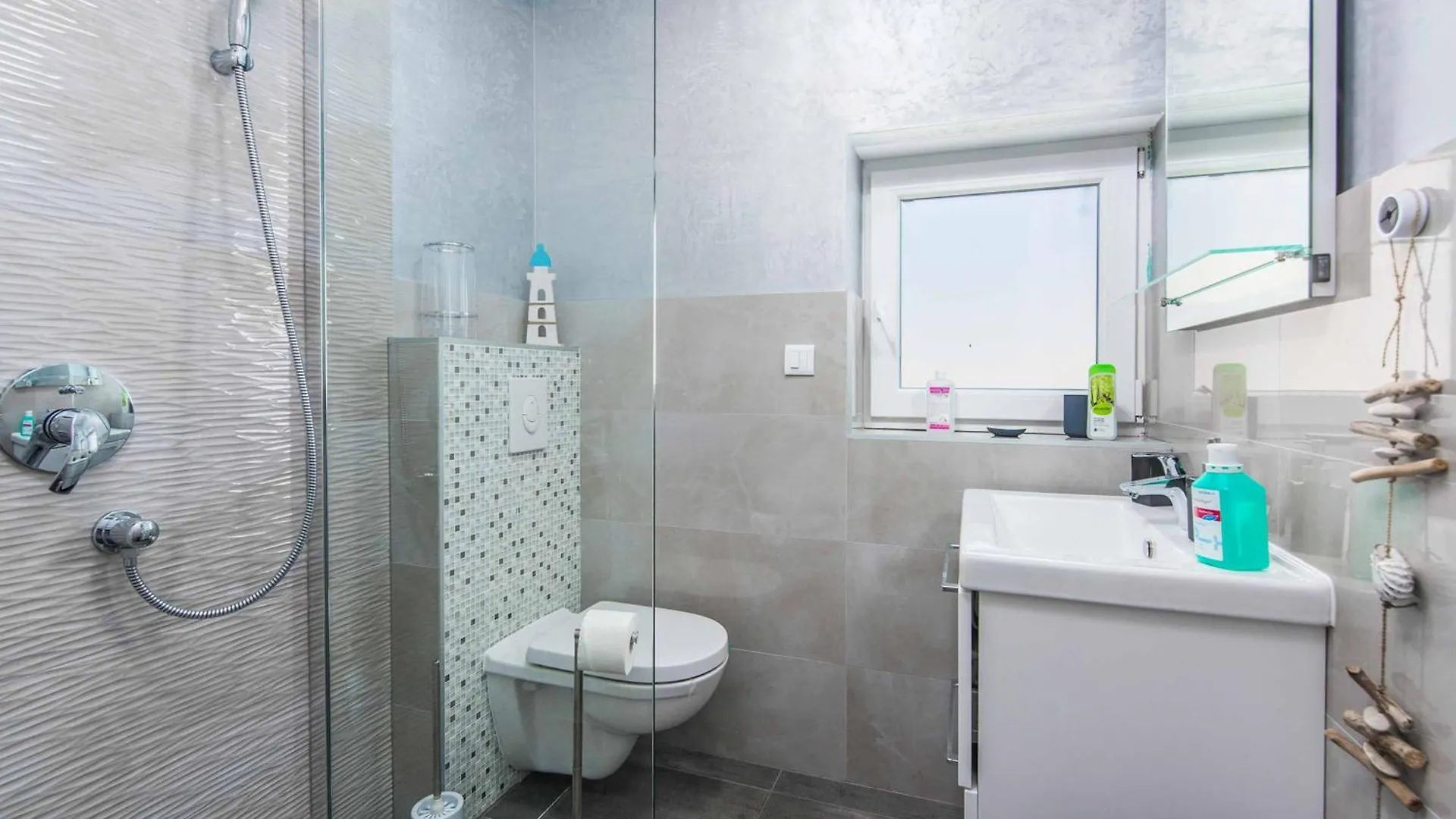 Villa Tao Pula 0*,