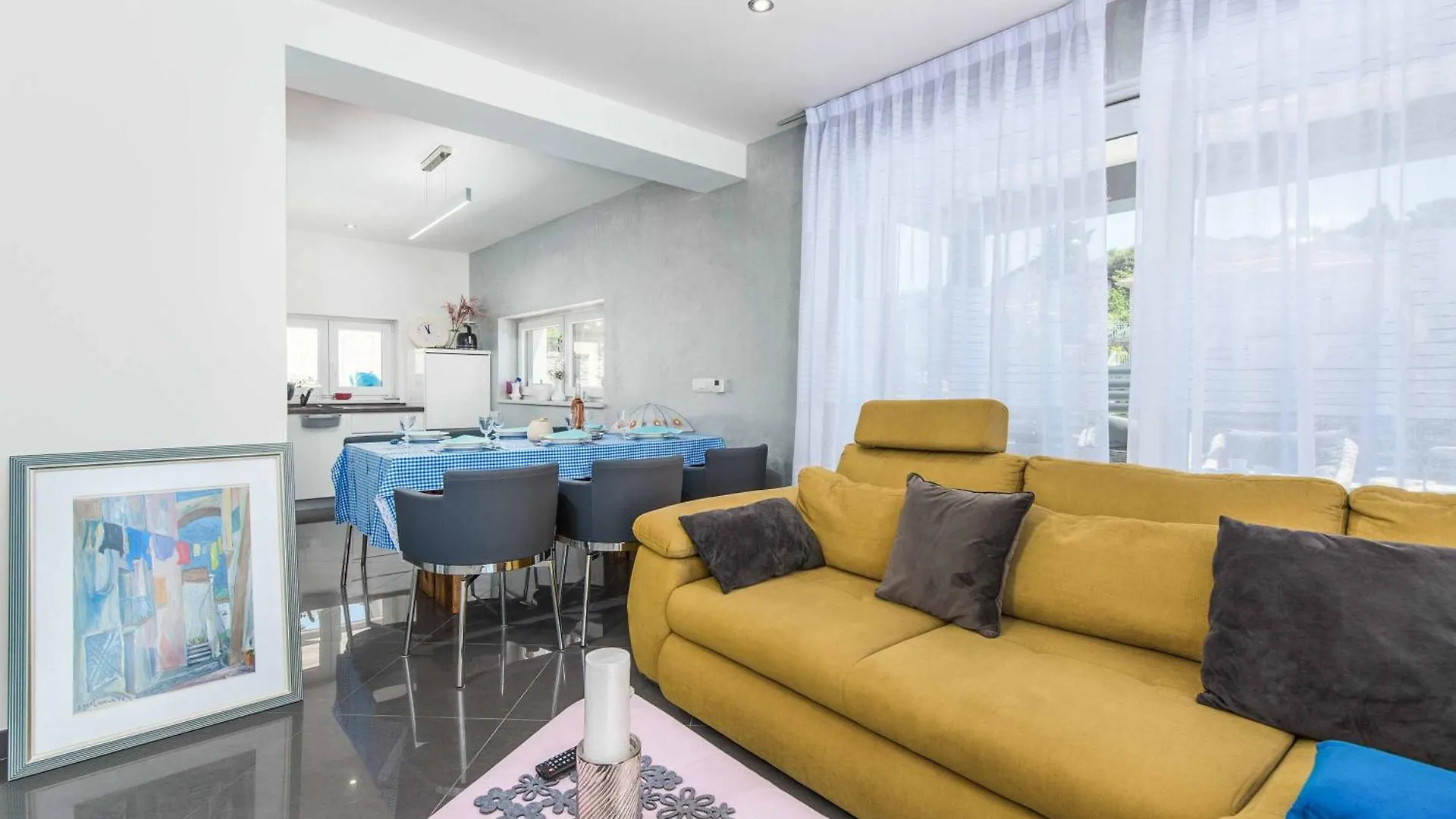 Villa Tao Pula 0*,