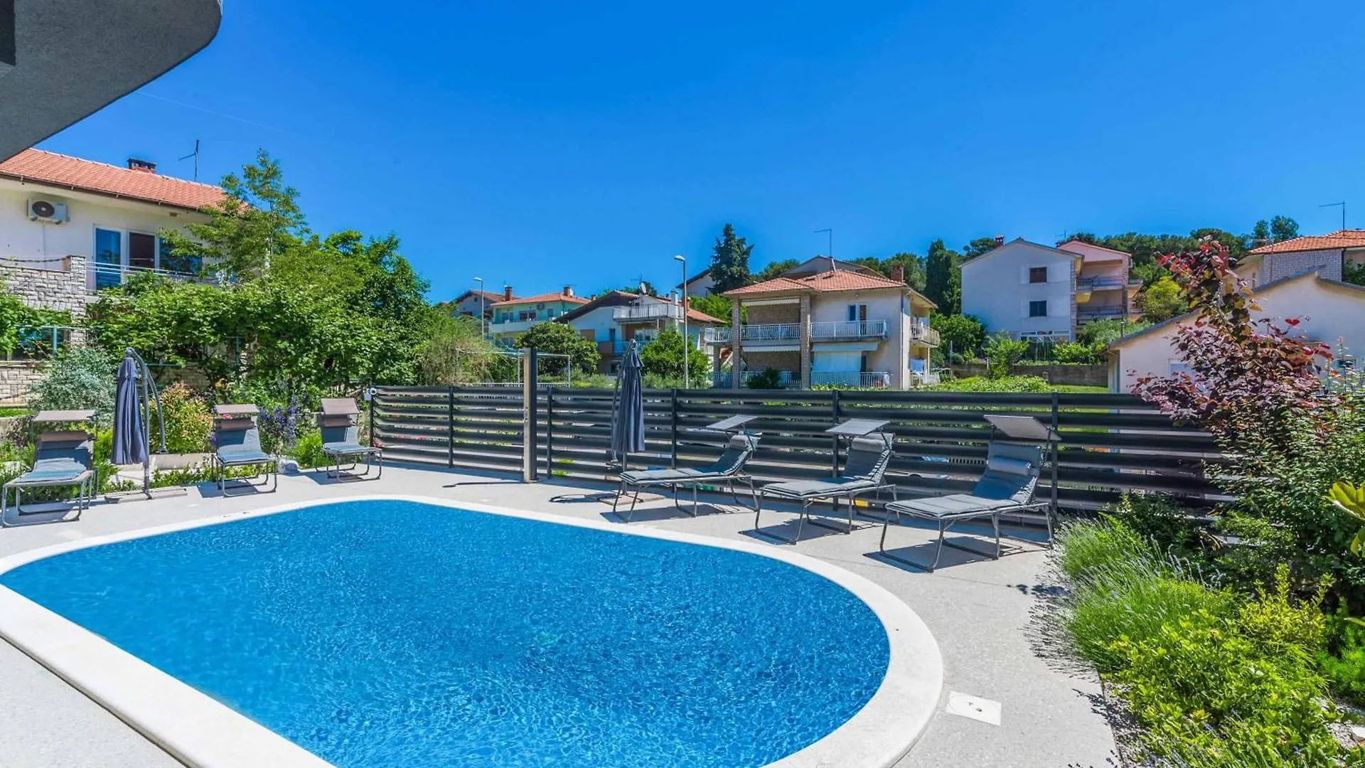 Villa Tao Pula 0*,  Hırvatistan